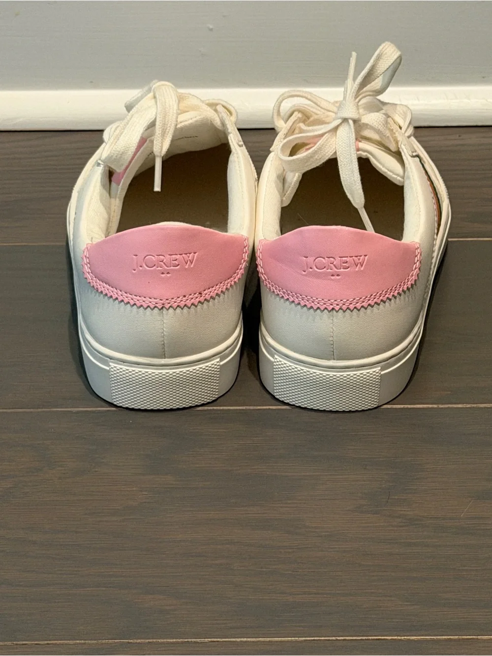J Crew White Low-Top Sneakers size 8